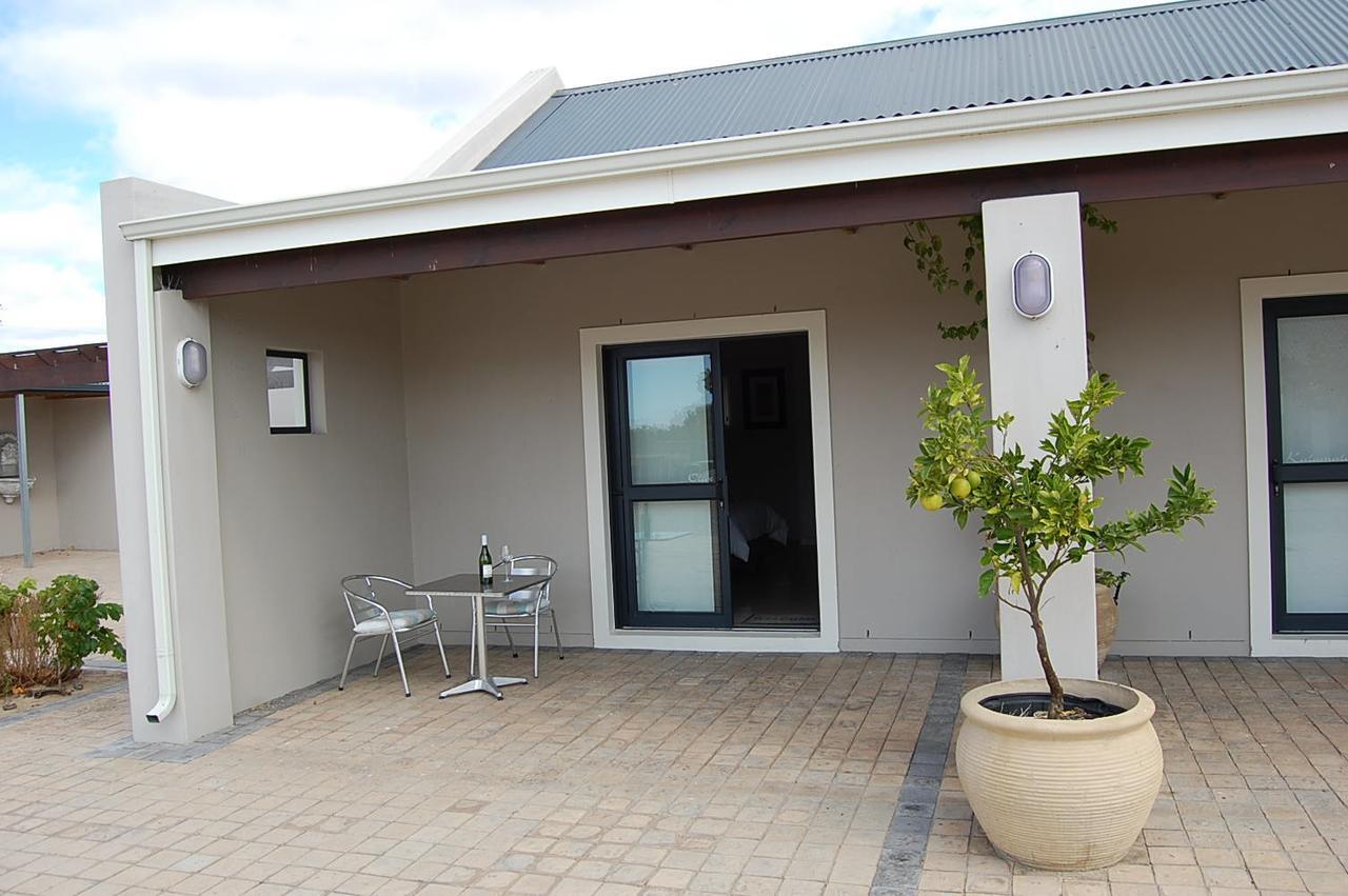 Longacre Olive & Vineyard Estate Guest House Langebaan Exterior photo